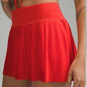 NWOT Lululemon Red “Hot Heat” Pleat to Street Skirt Size 4